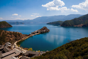 泸沽湖绝美湖光山色景观