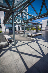 校园现代户外遮阳休憩空间