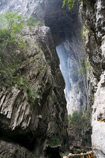 荔波壮观峡谷自然美景
