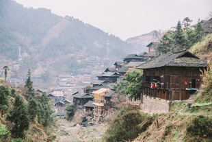 山间村落 古朴民居景致