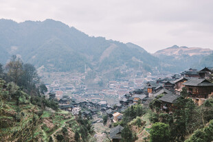 山间村落风景