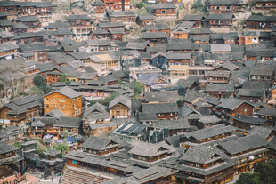 俯瞰古色古香的传统建筑群