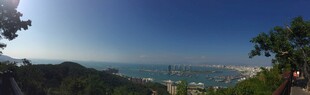 三亚山顶俯瞰城市与海景风光