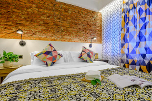 三亚多彩温馨卧室室内装饰场景