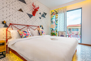 三亚温馨北欧风卧室场景展示