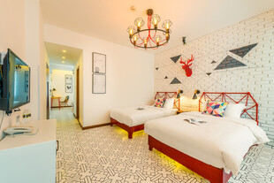 三亚童趣主题儿童房温馨布置