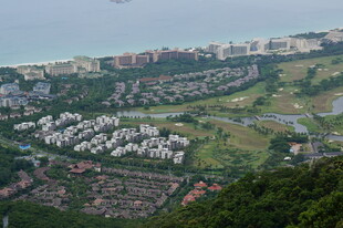 三亚俯瞰海滨住宅区景观