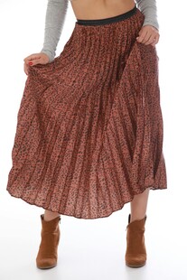 棕色褶皱长裙时尚穿搭