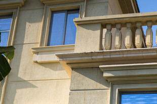 欧式建筑阳台外观细节