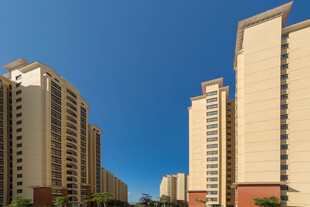 城市高层住宅楼景观