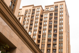 高层住宅楼外观景致