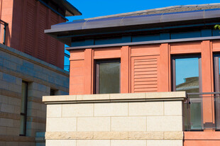 红砖建筑局部景观