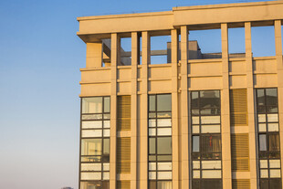 现代风格高层办公建筑