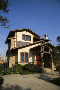 两层温馨别墅外观展示