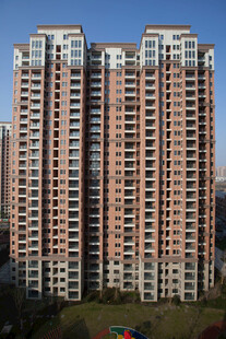 高层住宅楼外观景象