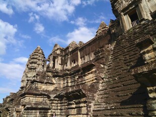 古老吴哥窟建筑风貌