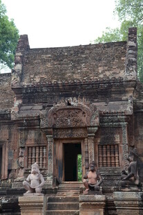 柬埔寨古老神秘的东南亚寺庙建筑