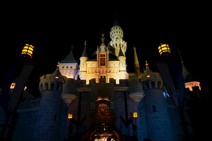 梦幻迪士尼城堡夜景