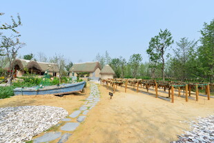 乡村户外休闲景观步道