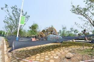 户外施工场景中的道路建设