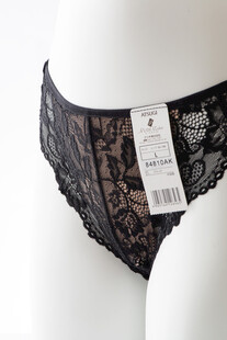 黑色蕾丝女士内裤展示