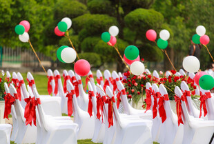 户外庆典桌椅装饰布置