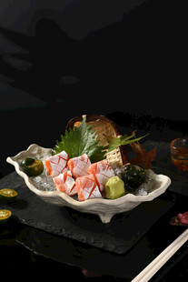 精致日式刺身拼盘