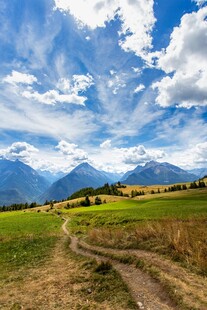 田园山间美景