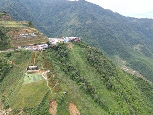 山间村落航拍美景