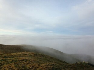 山间云海 尽显自然之美