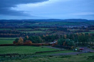 黄昏下的田园风光