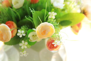 清新花卉组合装饰摆件