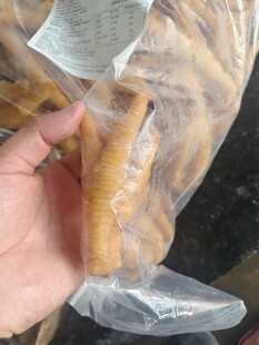 手拎袋装油条