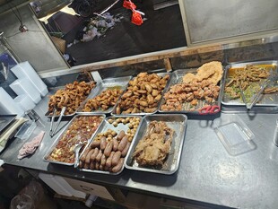 多样熟食陈列展示