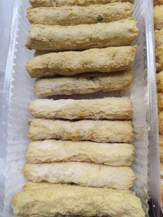整齐排列的美味面卷