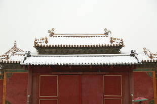 故宫红墙覆雪古建筑景观