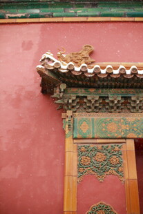 故宫红墙中式建筑一角