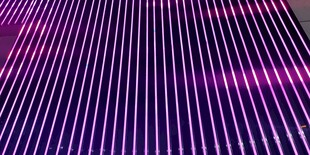 紫色线条动感抽象背景