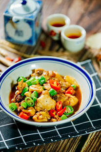 美味家常炒鸡块