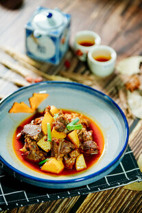 美味红烧牛肉菜肴