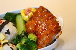 美味日式照烧鱼饭套餐