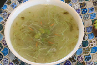 清淡美味绿豆芽汤