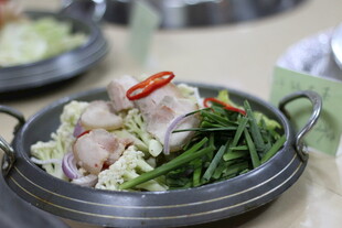 美味石锅菜肴