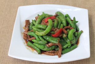 豆角炒肉