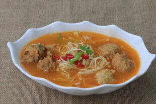 番茄肉丸粉丝汤