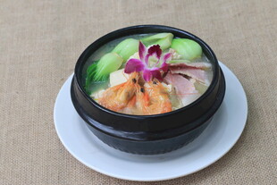 韩式美味石锅拌饭料理