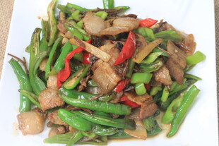 青椒炒五花肉