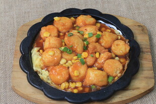 美味虾仁豆腐煲