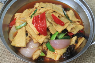 家常豆腐煲