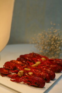 美味干辣椒摆盘展示